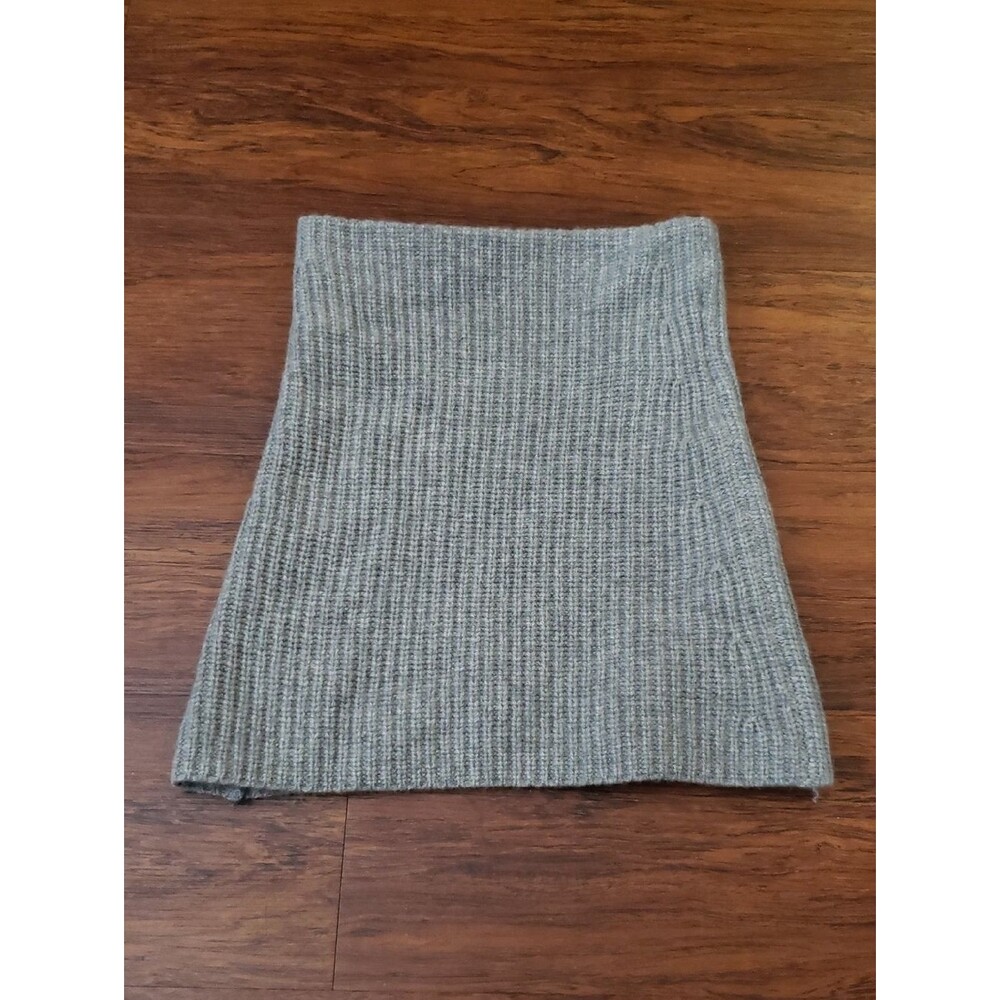 Quince Ribbed Knit 100% Cashmere Heather Gray Neck Warmer Feminine Casual